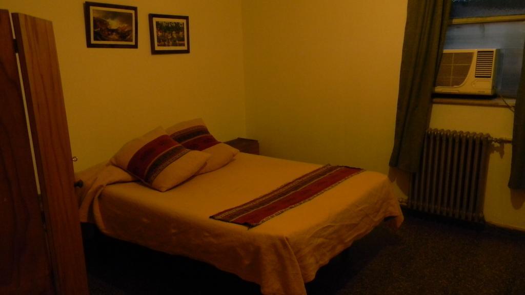 Punto Urbano Hostel Μεντόζα Δωμάτιο φωτογραφία