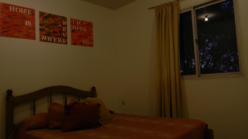 Punto Urbano Hostel Μεντόζα Δωμάτιο φωτογραφία